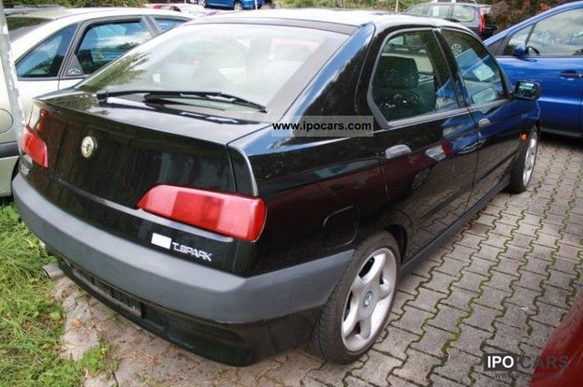 1997 Alfa Romeo 146 Twin Spark Car Photo And Specs