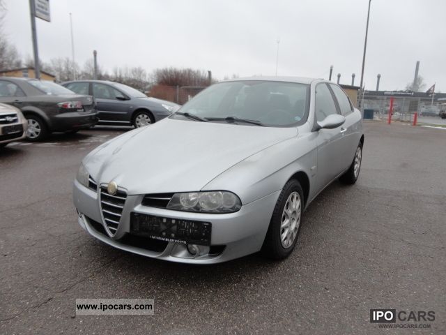 2005 Alfa Romeo  Alfa 156 2.4 JTD 20V Distinctive Limousine Used vehicle photo