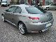 2004 Alfa Romeo  GT 1.9 JTD M-Jet Distinctive - Luxury Sports car/Coupe Used vehicle photo 4