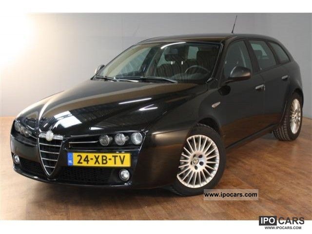 2007 Alfa Romeo  159 SW 2.4 JTD Q-TRONIC Estate Car Used vehicle photo