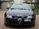 2004 Alfa Romeo  GT 1.9 16V DISTINCTIVE MJT Sports car/Coupe Used vehicle photo 2