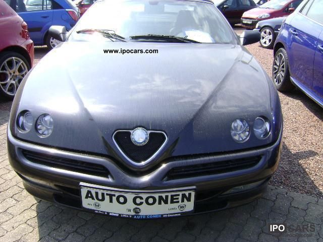 2003 Alfa Romeo  Elegant Spider 2.0 Edizione Cabrio / roadster Used vehicle photo