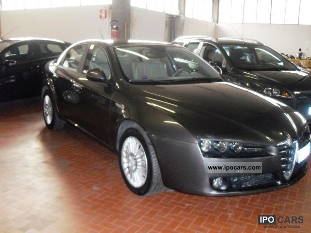 2006 Alfa Romeo  159 2.4 20V JTDm Exclusive Q-Tronic Limousine Used vehicle photo