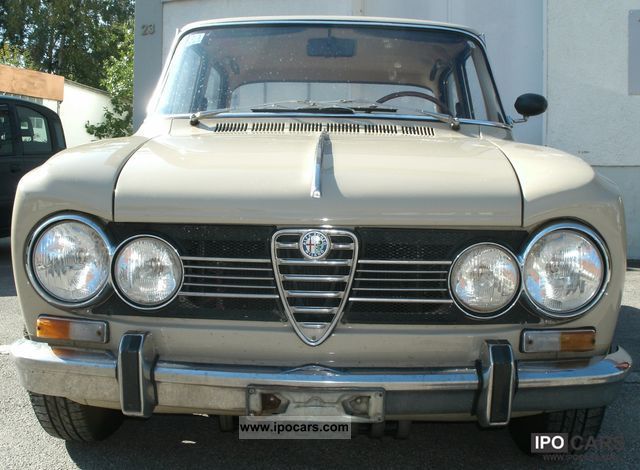 1969 Alfa Romeo  Giulia Limousine Used vehicle photo