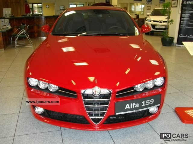 2011 Alfa Romeo  1.8TBI 159, Ti-sport package, leather-Alcantara Estate Car New vehicle photo