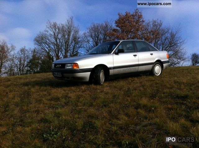 1990 Audi  80-10 Years of Quattro Special Edition Limousine Used vehicle photo