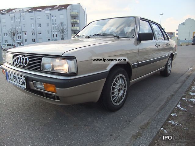 1986 Audi  90 2.0E 143Tkm 2.Hd. EURO 1 checkbook Typ81 Limousine Used vehicle photo