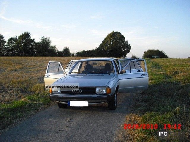 Audi  100 1978 Vintage, Classic and Old Cars photo