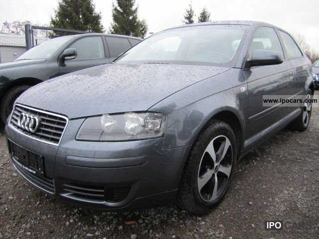 2005 Audi  A3 1.6 Attraction / climate control Limousine Used vehicle photo