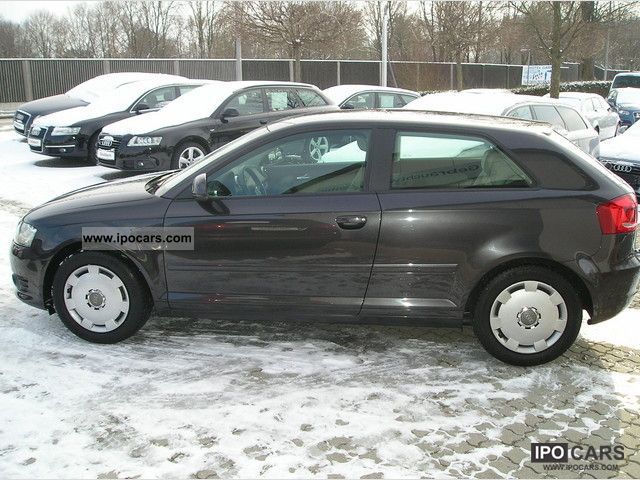 2009 Audi  A3 1.9 TDI e DPF Attraction Limousine Used vehicle photo