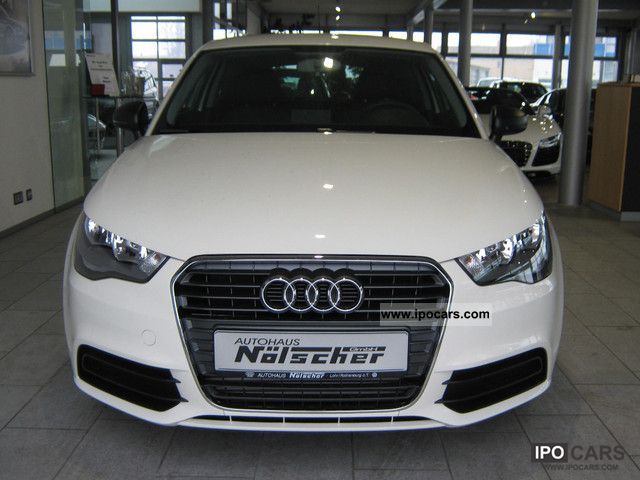 2011 Audi  A1 Sportback 1.6 TDI 4-door * TOP *! Small Car New vehicle photo