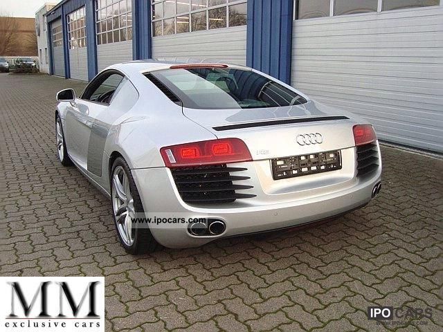 2011 Audi  R8 4.2 FSI quattro R tronic Sports car/Coupe Used vehicle photo