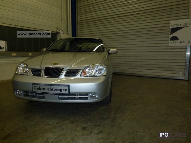 2005 Chevrolet  Nubira 1.8 CDX, automatic air conditioning! Limousine Used vehicle photo