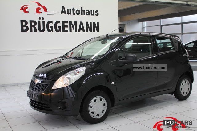 2012 Chevrolet  Spark 1.0 + Small Car Used vehicle photo