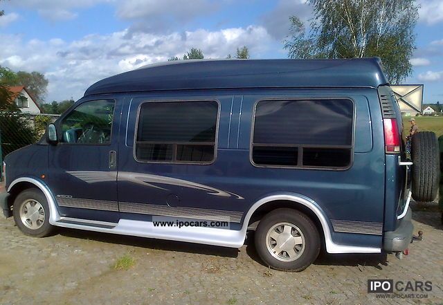 1999 Chevrolet  G20 Van / Minibus Used vehicle photo
