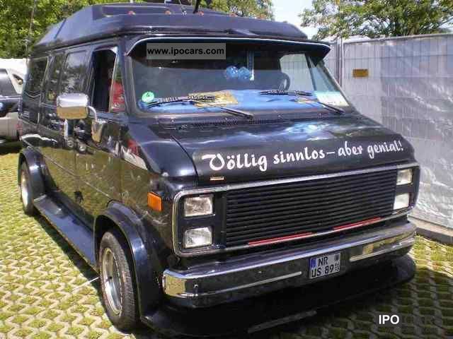 1988 Chevrolet  Chevy Van Van / Minibus Used vehicle photo