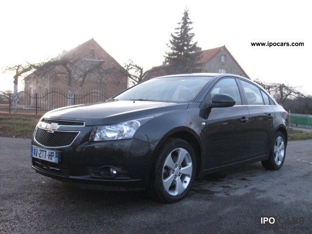 2010 Chevrolet  Cruze 2.0 LT ALU VCDI 2010 R Limousine Used vehicle photo