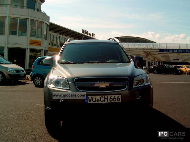2011 Chevrolet  LS 2WD Captiva 2.4 Family Off-road Vehicle/Pickup Truck Employee's Car photo