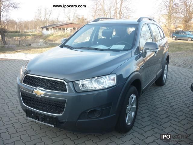 2012 Chevrolet  Captiva 2.4 LS 2WD 5 seater Off-road Vehicle/Pickup Truck Pre-Registration photo