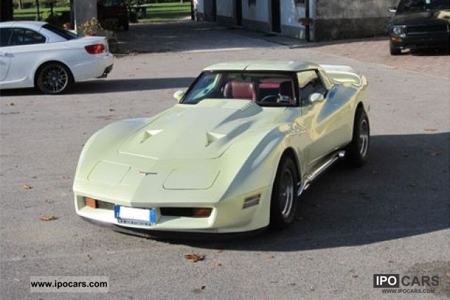 Chevrolet  Corvette T-Top 1976 Vintage, Classic and Old Cars photo