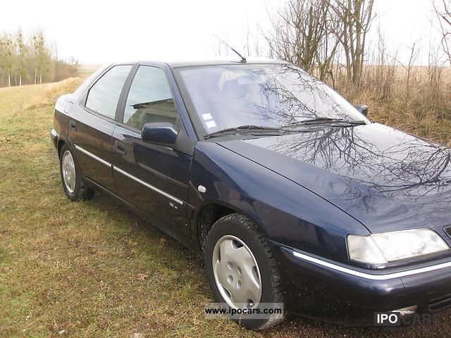2001 Citroen  Xantia essence cv 1.8 16S 7 * urgent * SX Small Car Used vehicle photo