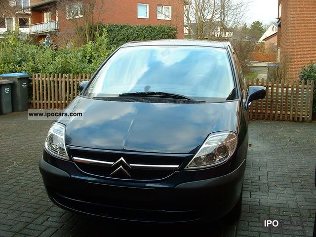 2002 Citroen  C8 2.2 16V Van / Minibus Used vehicle photo