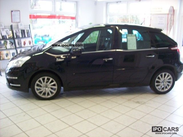 2011 Citroen  C4 Picasso 1.6 Exclusive 16v EGS6 navigation Van / Minibus Used vehicle photo
