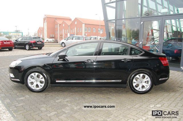 2010 Citroen  C5 HDi 140 Exclusive * TOP * EQUIPMENT Limousine Used vehicle photo