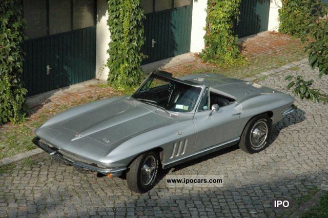 Corvette  C2 327/300 Roadster 1966 Vintage, Classic and Old Cars photo