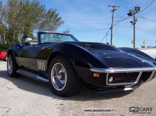 Corvette  Roadster 427 Bowtie!! 1969 Vintage, Classic and Old Cars photo
