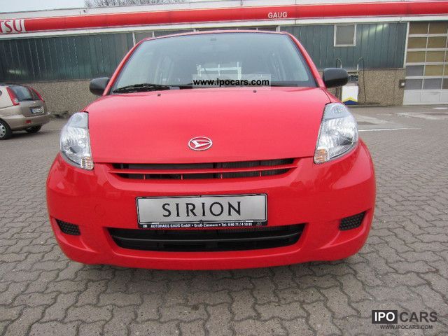 2012 Daihatsu  Sirion 1.0, red, EU vehicle Small Car Pre-Registration photo
