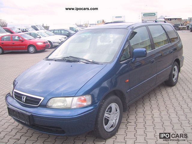 1999 Honda  Shuttle 2.3i ES air conditioning Van / Minibus Used vehicle photo
