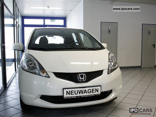 2011 Honda  Jazz Air - LF / FB - EFH Small Car New vehicle photo