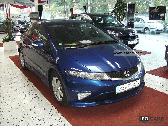 2011 Honda  Civic 1.4 Sport Advantage Limousine Demonstration Vehicle photo