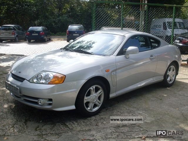 2004 Hyundai  Coupe 1.6 Climate, Accident Free Sports car/Coupe Used vehicle photo
