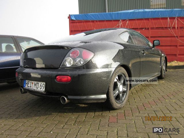 2004 Hyundai Coupe 2.0 GLS Car Photo and Specs