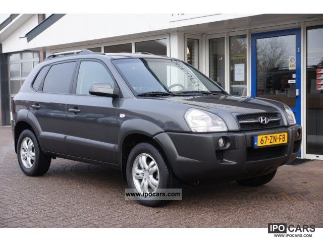 2008 Hyundai  Tucson 2.0 CRDi Style 2WD 104kW climate (control Off-road Vehicle/Pickup Truck Used vehicle photo