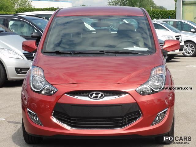 2011 Hyundai  COOL SOUND & ix20 1.4 66KW/90PS EURO 5 EU-Fah ... Van / Minibus New vehicle photo