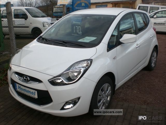 2011 Hyundai  ix 20 Van / Minibus Pre-Registration photo