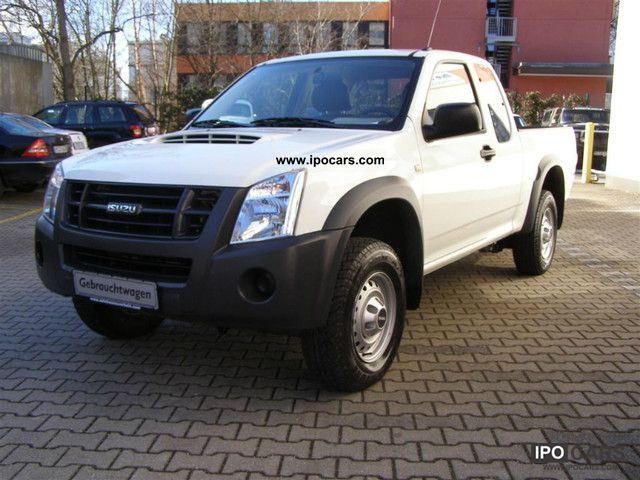 2010 Isuzu  D-Max 4x4 Space Cab Basic / climate / or warranty Off-road Vehicle/Pickup Truck Used vehicle photo
