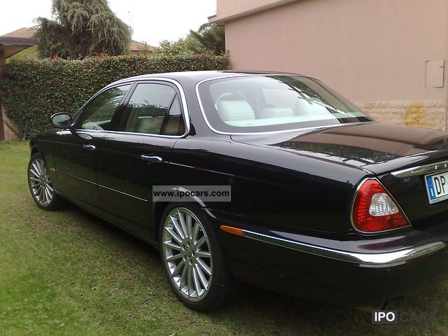 2003 Jaguar  Jaguar Stupenda Limousine Used vehicle photo