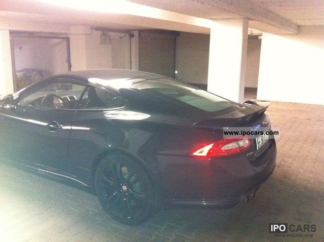 2011 Jaguar  XKR-S/5.0/KompressorCoupe/Kamera/20Zoll/SOFORT Sports car/Coupe Used vehicle photo