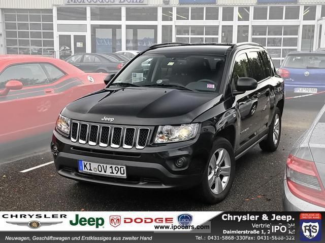 2011 Jeep  Compass Sport CRD 2.2l Air Adventure Package CD Off-road Vehicle/Pickup Truck Demonstration Vehicle photo