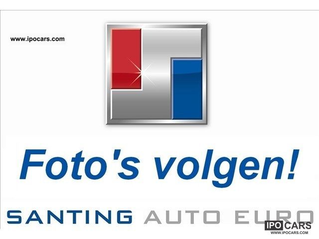 Foto Kia Carens - 2.0 CVVT X-tra
