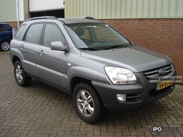 2007 Kia  Sportage 2.0 CRDi Comfort 4 Wheel Drive Off-road Vehicle/Pickup Truck Used vehicle photo