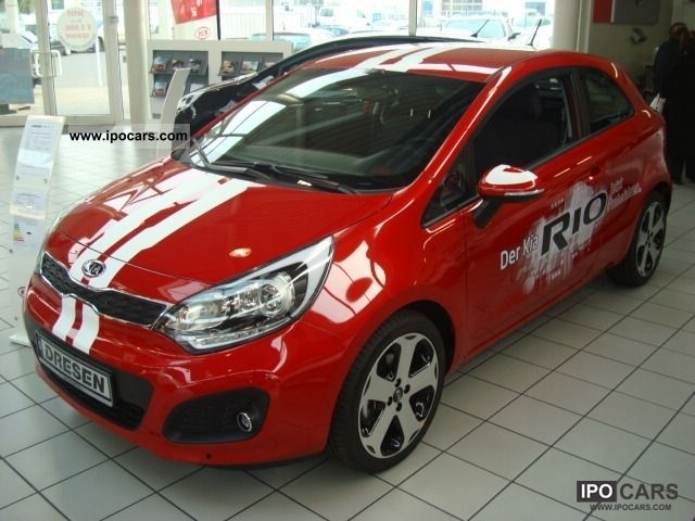 2012 Kia  RIO 4.1 SPIR. 3-door - air, aluminum, Small Car Demonstration Vehicle photo