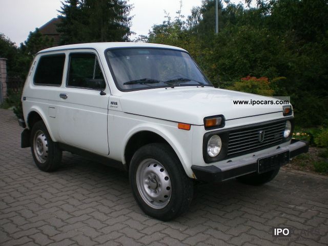 1993 Lada  Niva 4x4 special white Off-road Vehicle/Pickup Truck Used vehicle photo