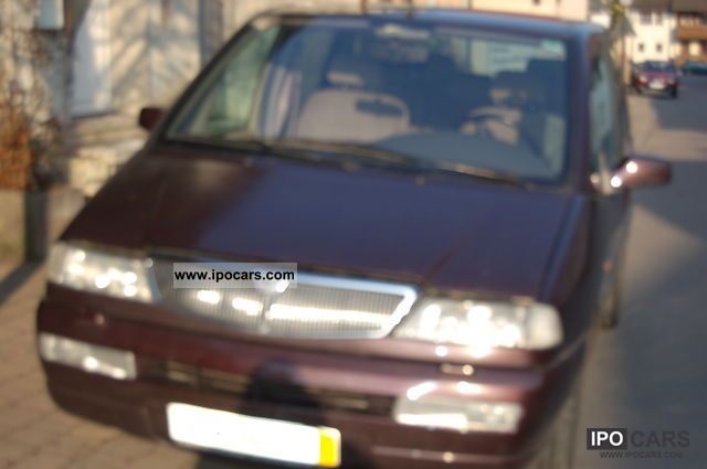 1998 Lancia  Zeta 2.0 Turbo LX Van / Minibus Used vehicle photo