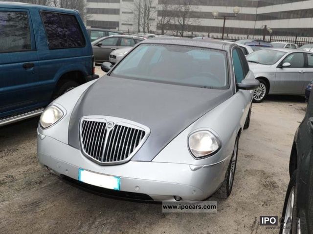 lancia thesis 2.4 jtd 20v aut. executive