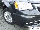 2011 Lancia  Voyager 2.8 CRD leather / PTS / air / aluminum / MF steering wheel Van / Minibus Demonstration Vehicle photo 2